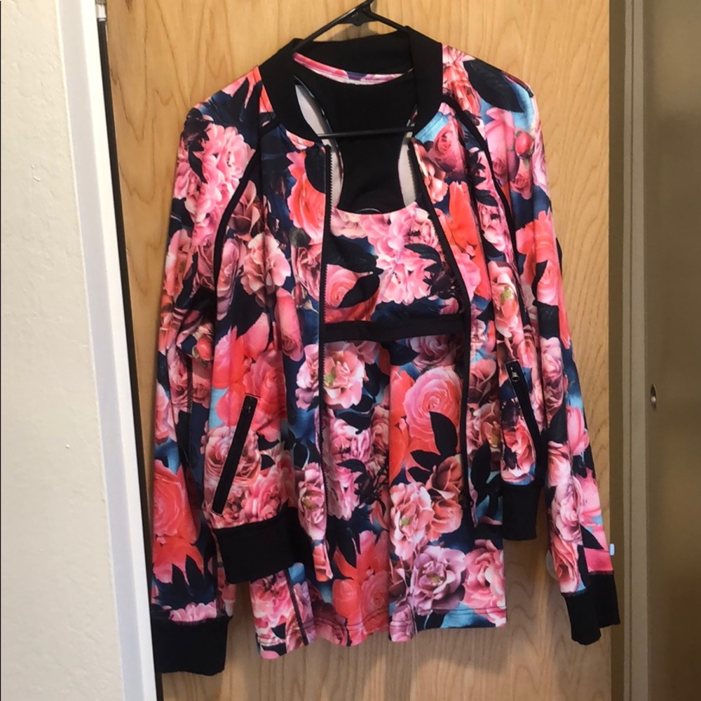Lululemon Secret Garden Jacket Tank Bra Set 12
